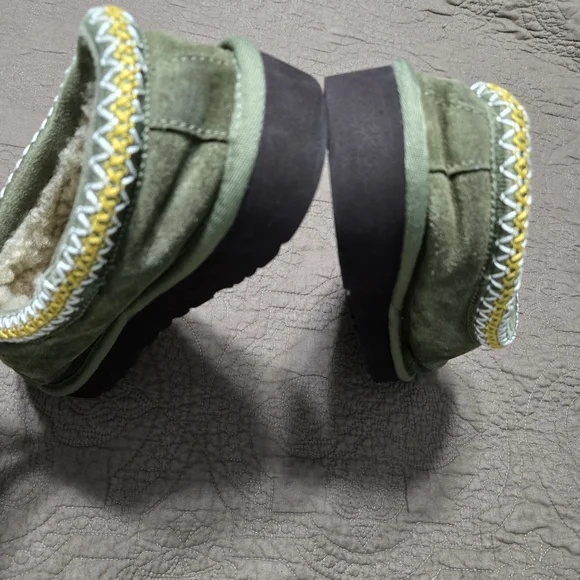 Ugg Slipper Tasman Olive Green Suede Taz Braid Sheepskin Treadlite Slippers, 12